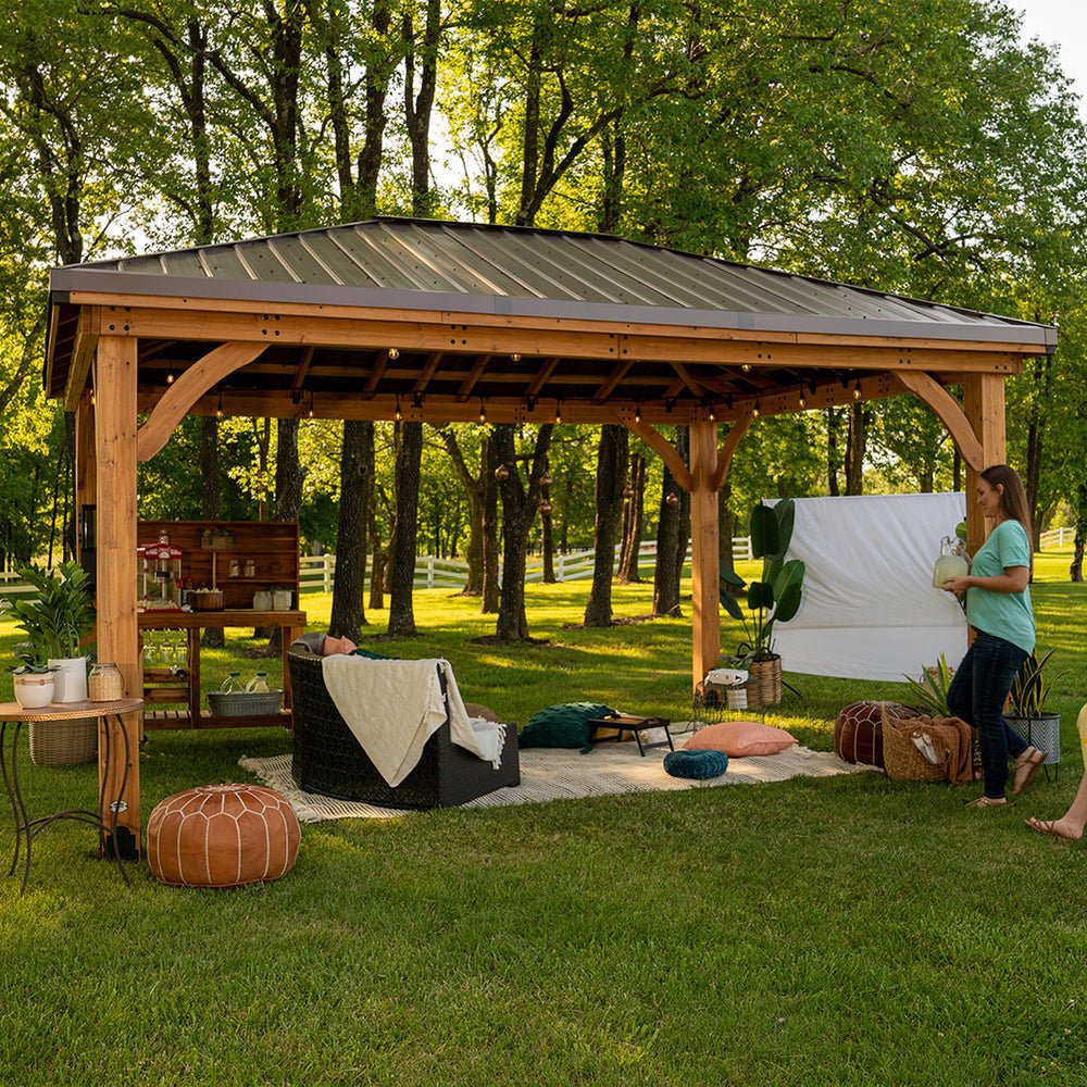 Backyard Discovery Barrington 4.9 x 3.7 m Gazebo